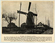 94496 Gezicht op de stellingkorenmolen De Windhond (Molenweg) te Soest.N.B. De molen is in 1930 afgebroken en in ...